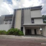 Rumah Mewah Dijual di Jogja – Hunian Megah 3 Lantai Fully Furnished dengan Private Pool di Palagan Sleman Yogyakarta